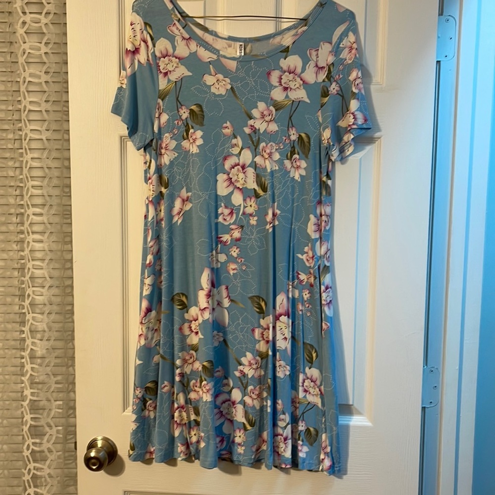Floral dress!